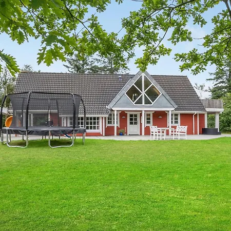 Holiday home Amazing In Oksbol With Sauna